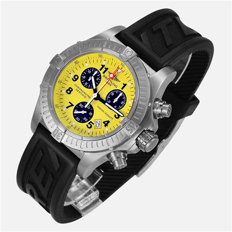 breitling avenger m1 chronograph|breitling aeromarine chrono avenger m1.